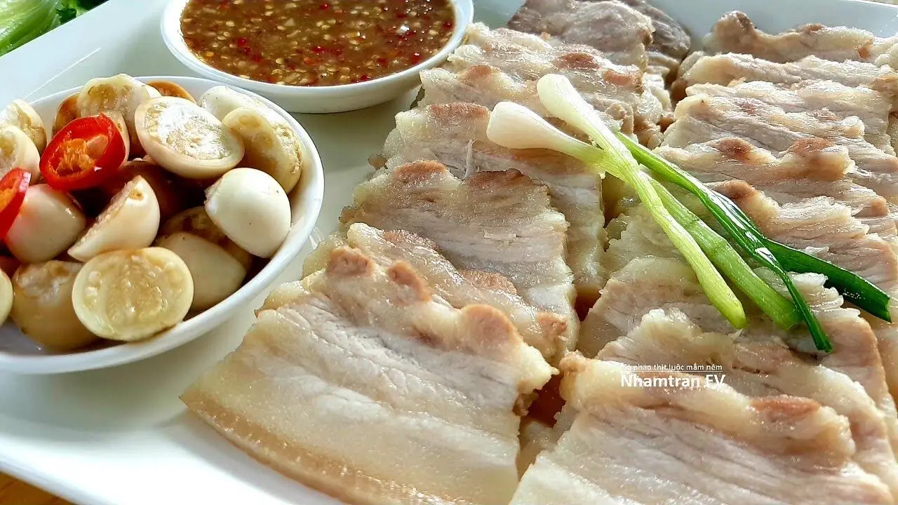 THỊT LUỘC, CÀ PHÁO